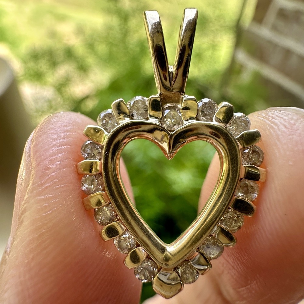 Vintage Artisan Heart Pendant 0.9 Inch 14k Yellow Gold 15 Mined Diamonds 2.7g